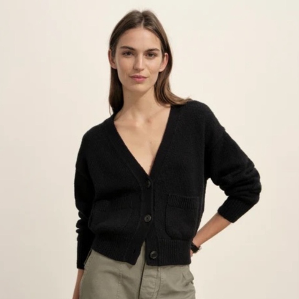 Gap Black Ribbed Cardigan Sweater